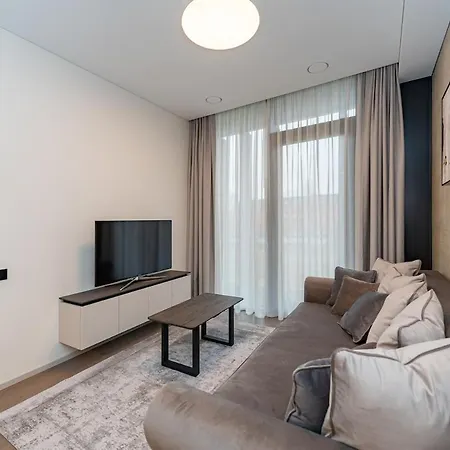Urban 1 Bd With Ev By Hostlovers Apartment Kaunas